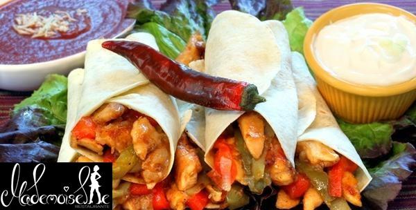 Meksička plata za troje – tortilje, burrito, hrustavci od sira i brokule, umaci, salata s povrćem
