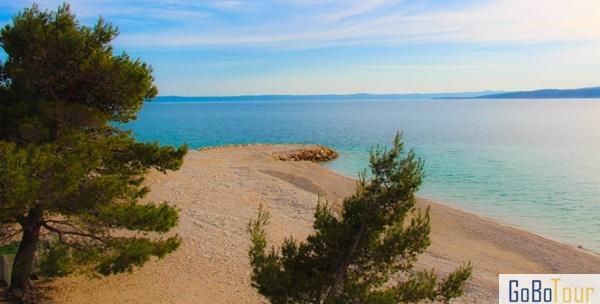 Makarska, Kamp Baško Polje – 2 dana za do 6 osoba u mobilnim kućicama do 15.10. od 212kn!