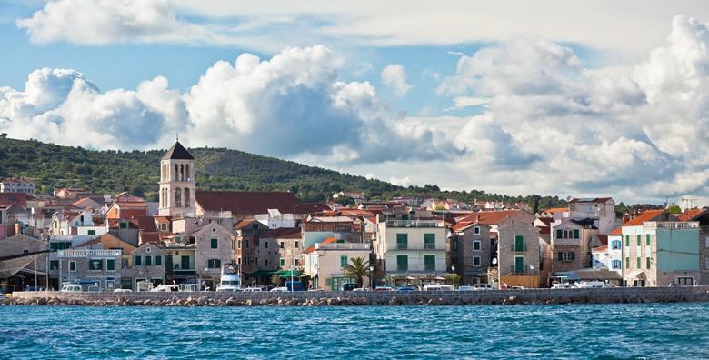 Vodice – 3 ili 7 dana za 2 – 4 osobe u apartmanima***, tik do mora od 289kn!